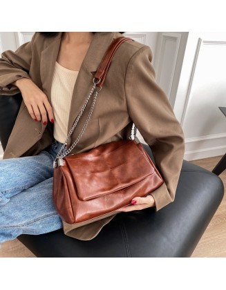 go-to chain leather bag