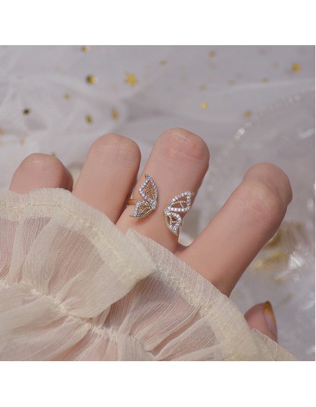 butterfly crystal ring